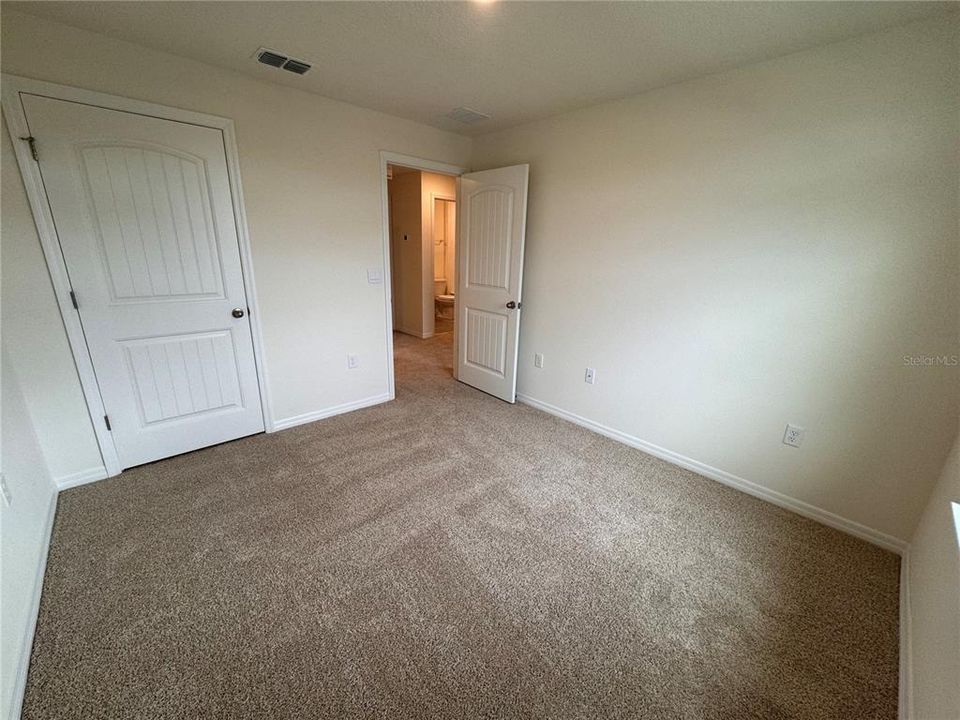 For Rent: $2,600 (3 beds, 2 baths, 1568 Square Feet)