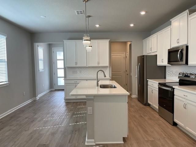 For Rent: $2,500 (3 beds, 2 baths, 1667 Square Feet)