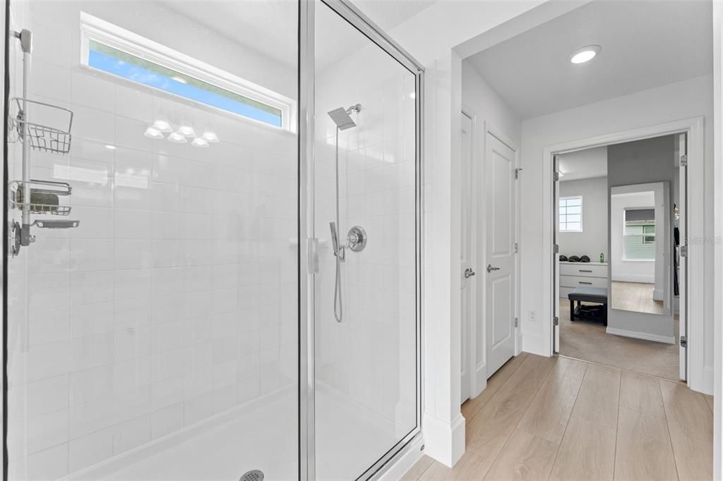 For Sale: $675,000 (4 beds, 3 baths, 3741 Square Feet)