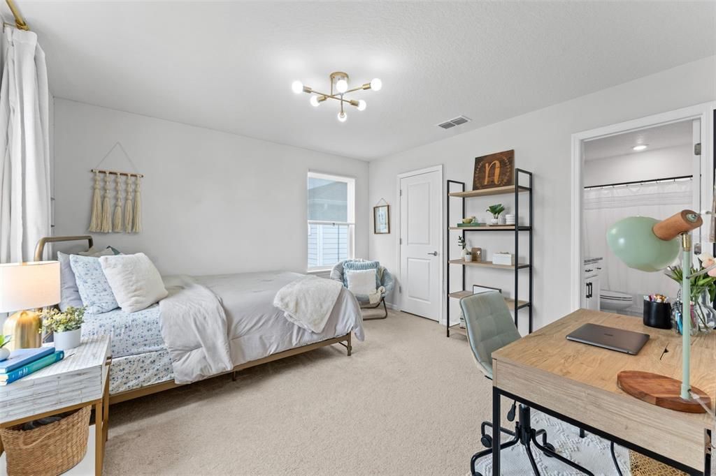 For Sale: $675,000 (4 beds, 3 baths, 3741 Square Feet)