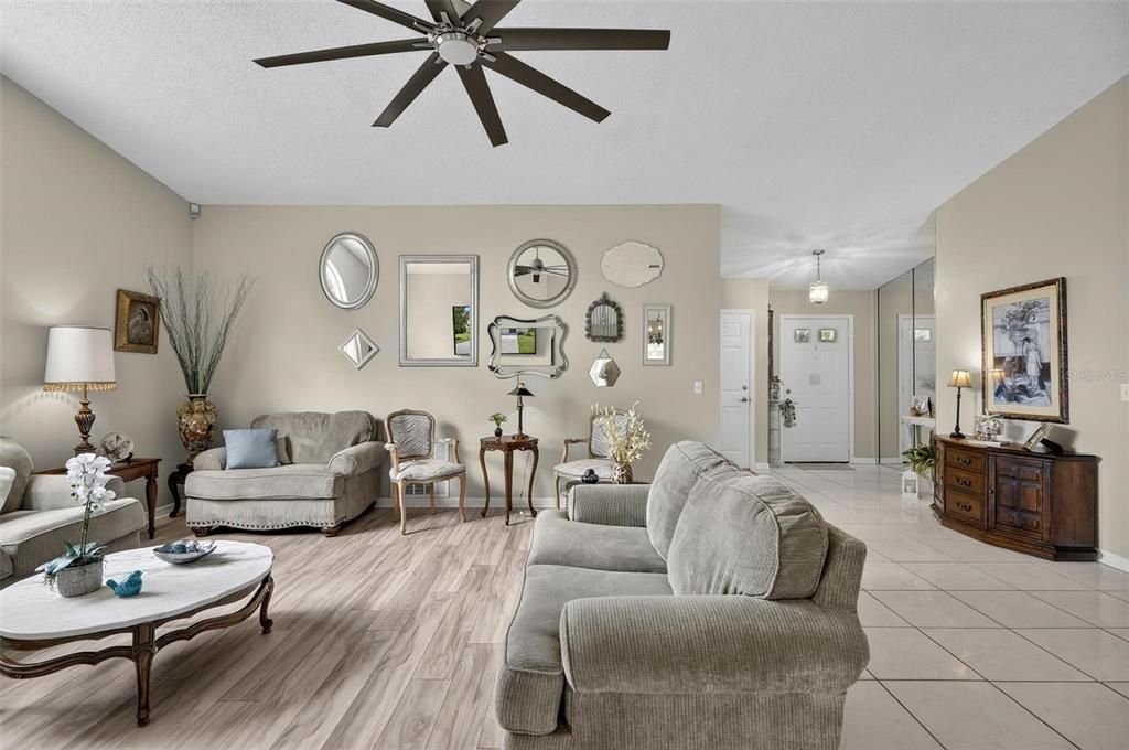 For Sale: $310,000 (3 beds, 2 baths, 1718 Square Feet)