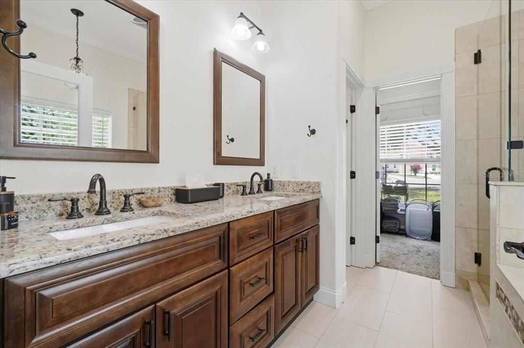 For Sale: $525,000 (3 beds, 2 baths, 2340 Square Feet)