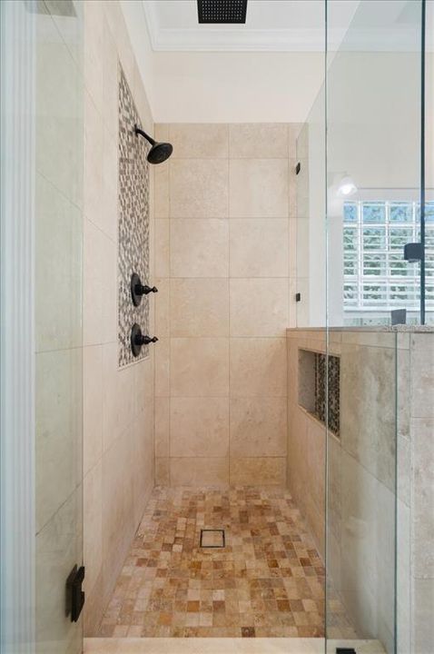 For Sale: $525,000 (3 beds, 2 baths, 2340 Square Feet)
