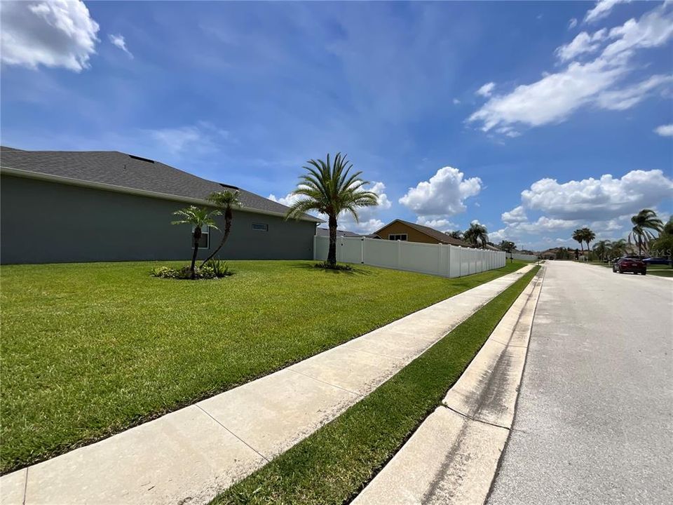 En Venta: $309,990 (3 camas, 2 baños, 1554 Pies cuadrados)