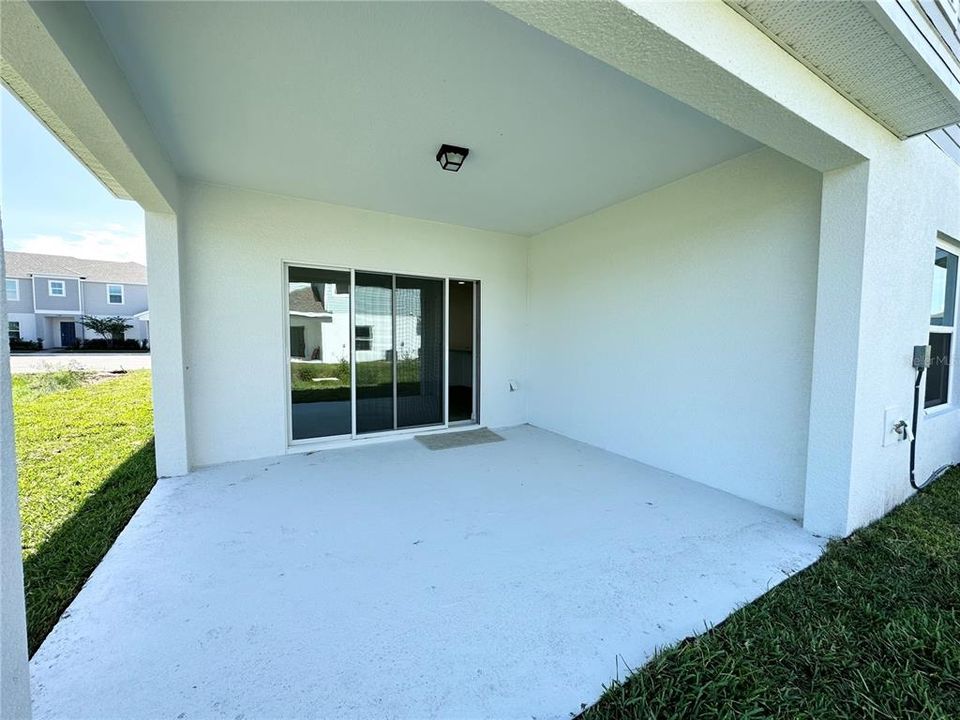 For Rent: $1,899 (4 beds, 3 baths, 2000 Square Feet)