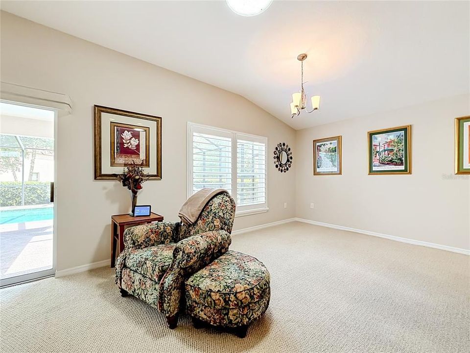 For Sale: $445,000 (3 beds, 2 baths, 1722 Square Feet)