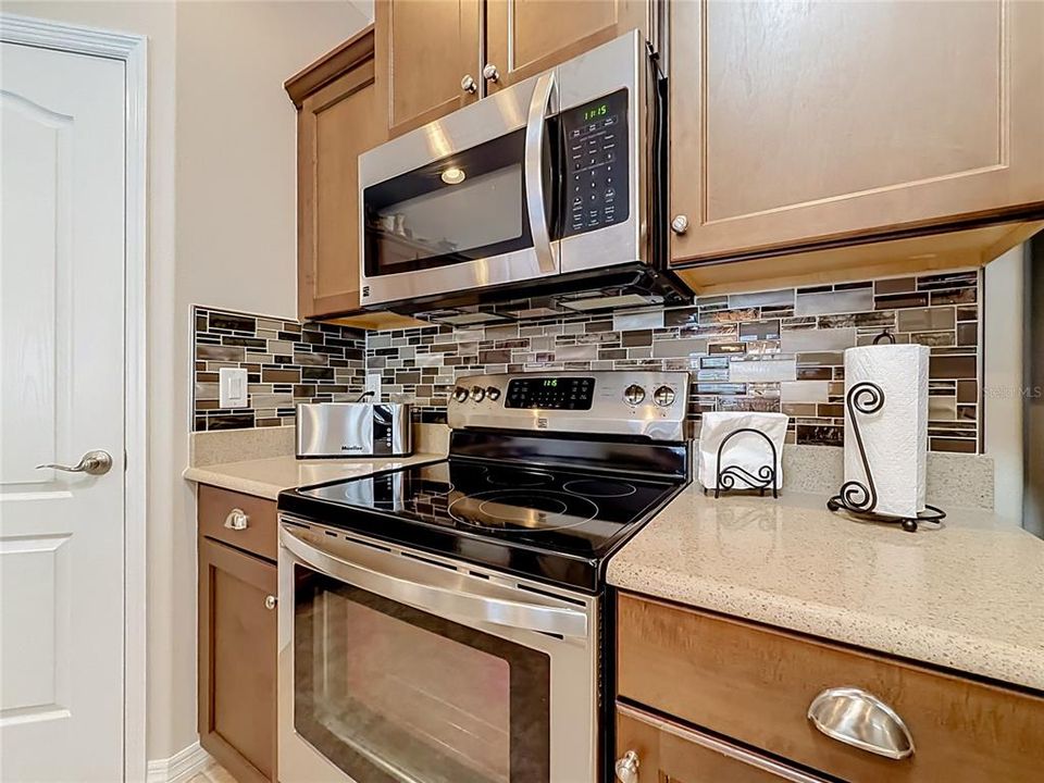 For Sale: $445,000 (3 beds, 2 baths, 1722 Square Feet)