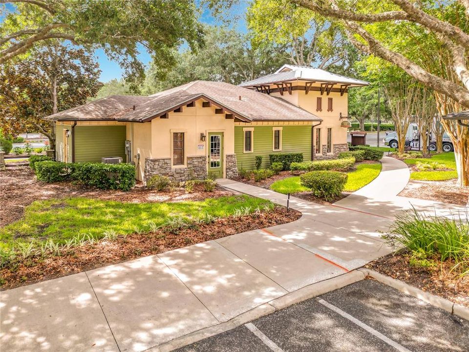 For Sale: $445,000 (3 beds, 2 baths, 1722 Square Feet)