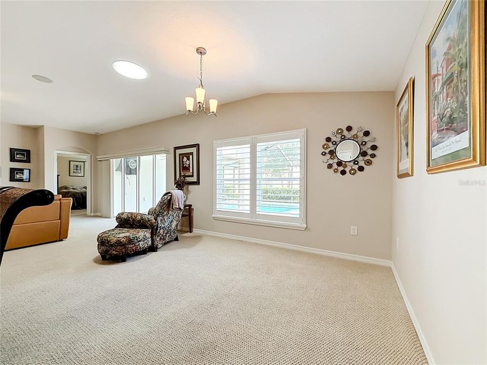 For Sale: $445,000 (3 beds, 2 baths, 1722 Square Feet)