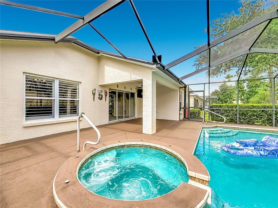 For Sale: $445,000 (3 beds, 2 baths, 1722 Square Feet)