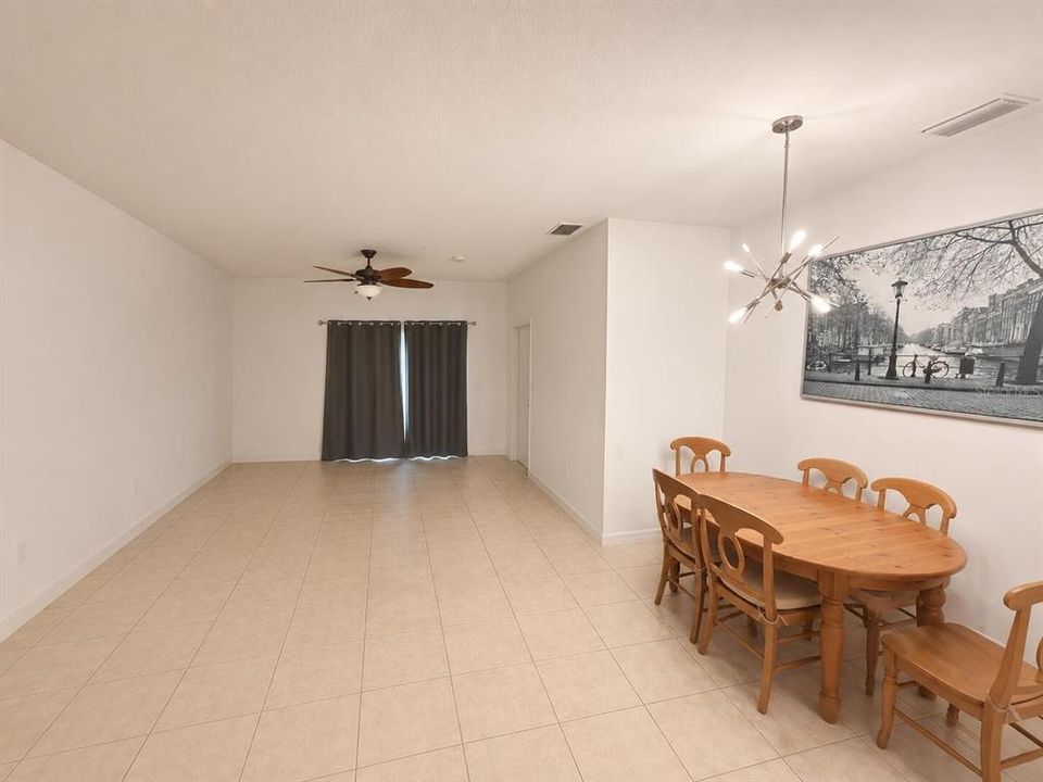 For Sale: $269,900 (3 beds, 2 baths, 1210 Square Feet)