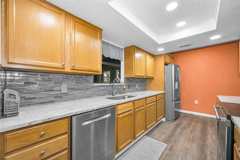 На продажу: $340,000 (3 спален, 2 ванн, 1860 Квадратных фут)