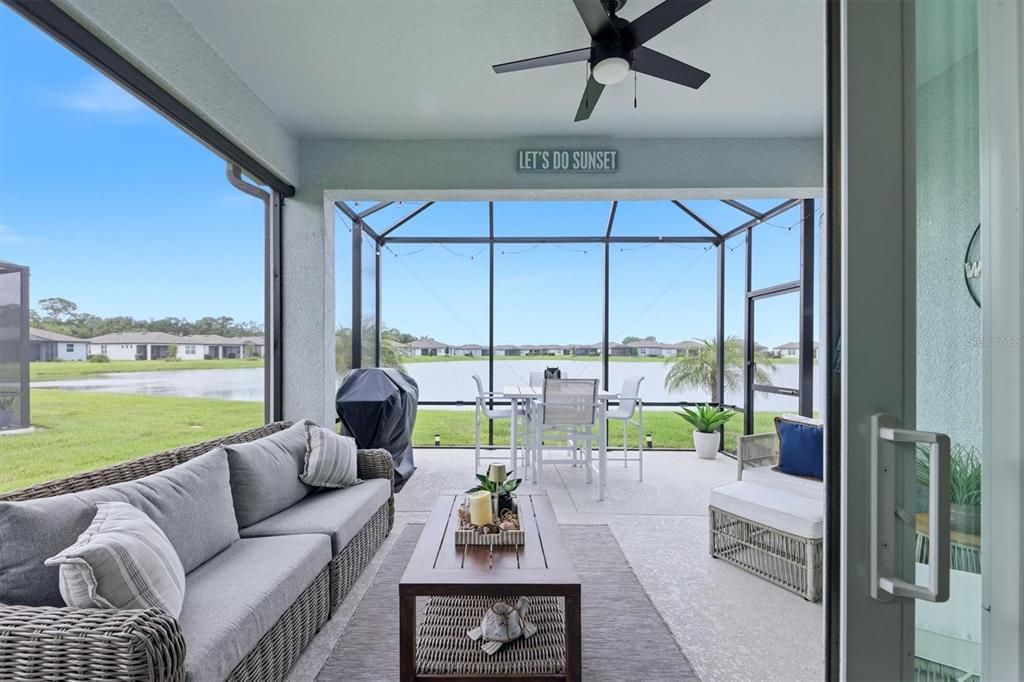 For Sale: $425,000 (2 beds, 2 baths, 1572 Square Feet)