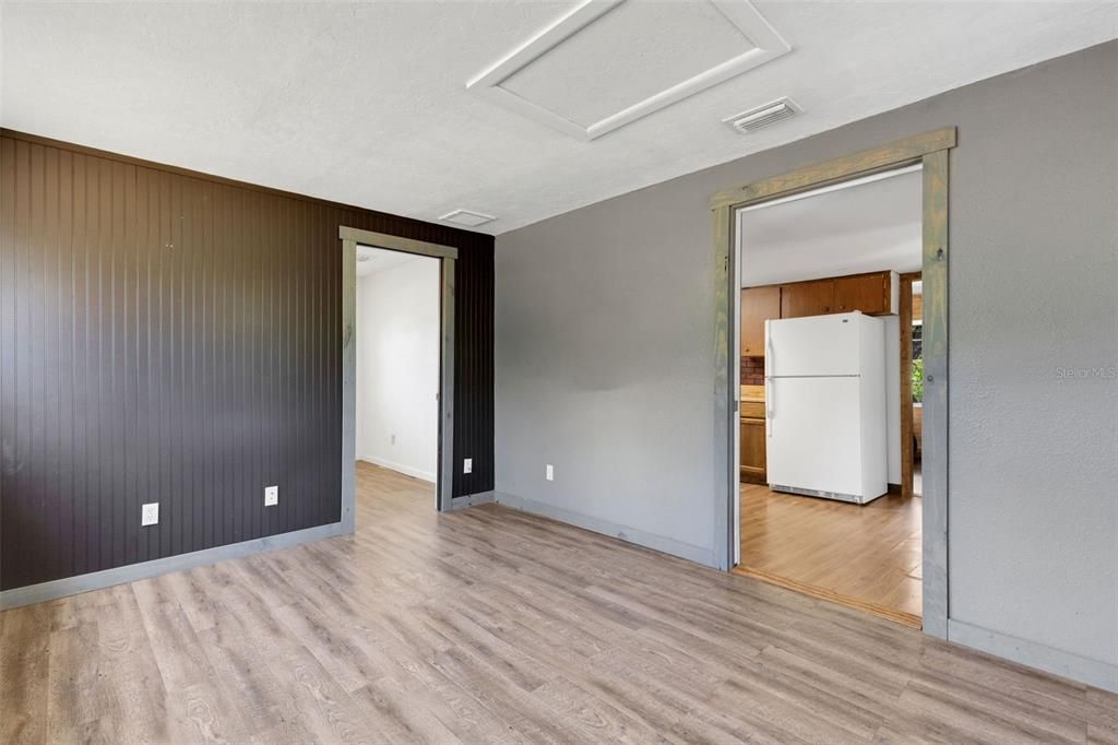 En Venta: $409,500 (2 camas, 1 baños, 1218 Pies cuadrados)
