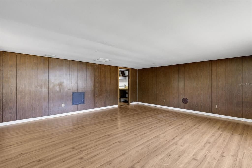 En Venta: $409,500 (2 camas, 1 baños, 1218 Pies cuadrados)