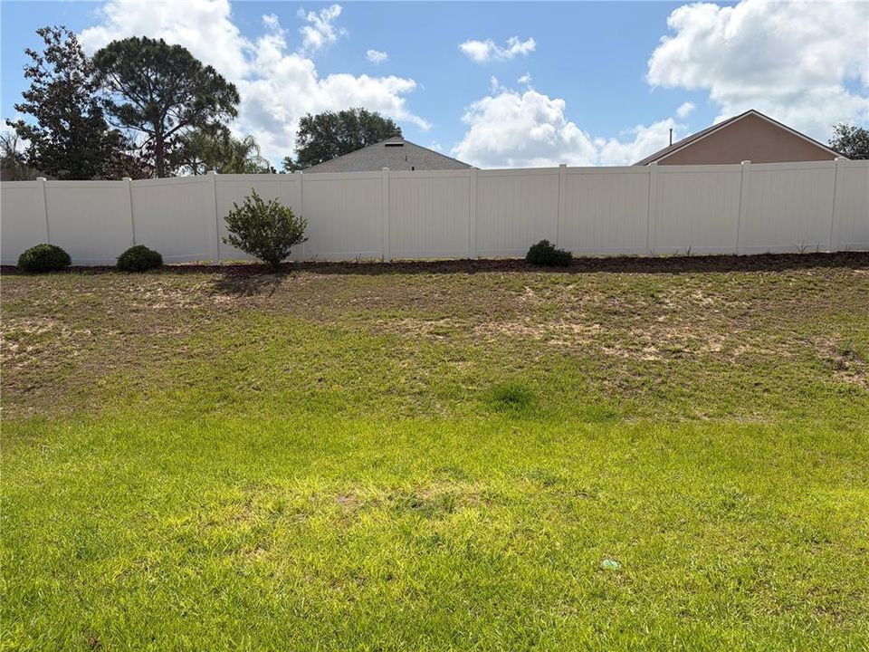 For Rent: $1,950 (3 beds, 2 baths, 1435 Square Feet)