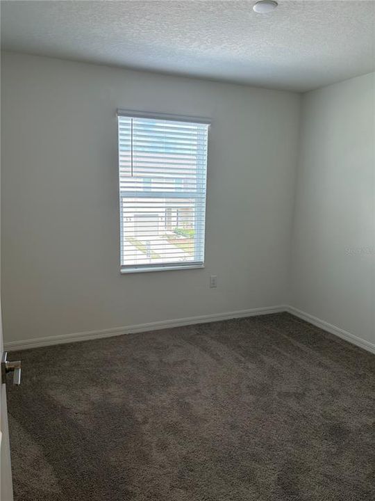 For Rent: $1,950 (3 beds, 2 baths, 1435 Square Feet)