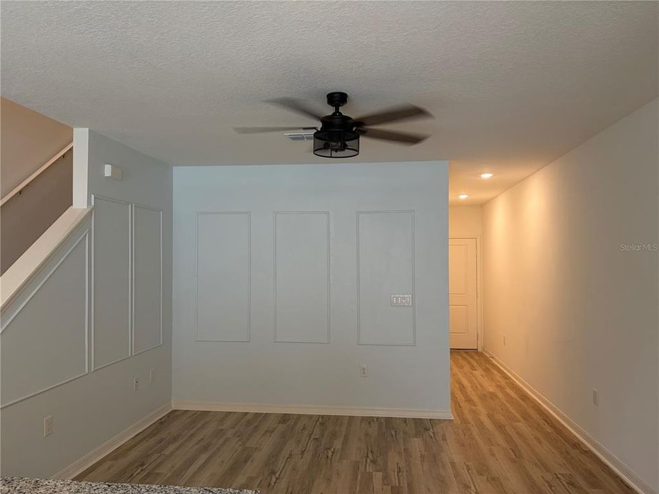 For Rent: $1,950 (3 beds, 2 baths, 1435 Square Feet)