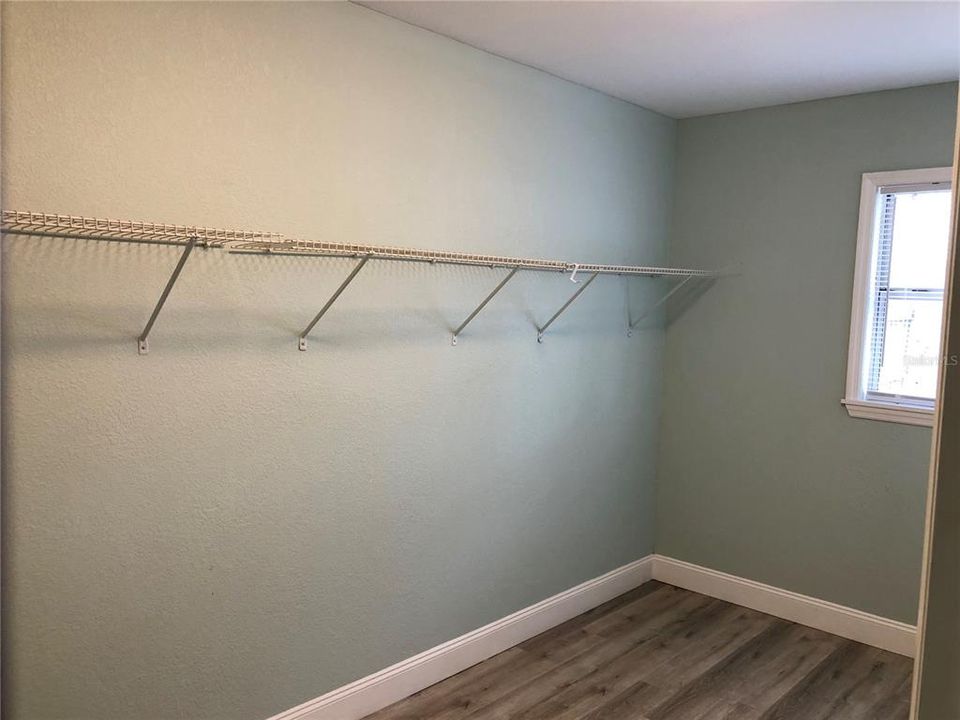 En Renta: $1,800 (3 camas, 1 baños, 912 Pies cuadrados)