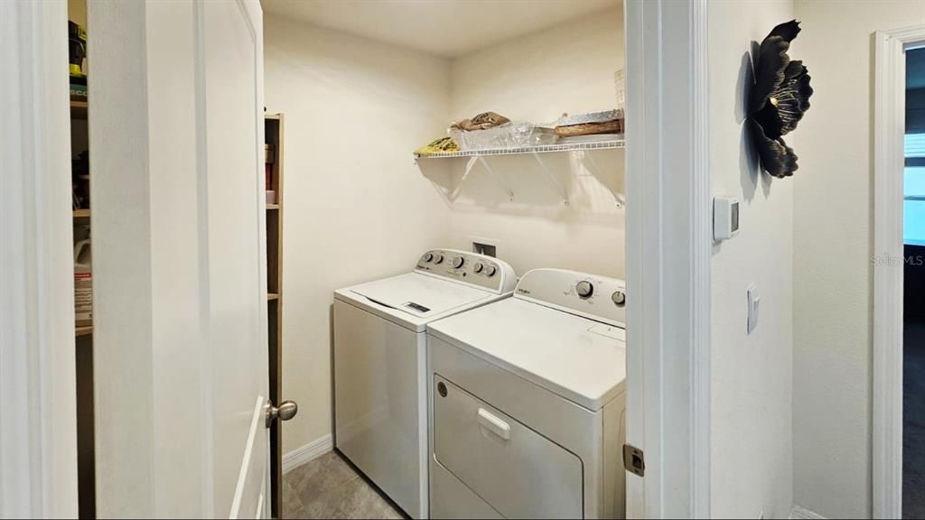 En Renta: $2,250 (4 camas, 2 baños, 1867 Pies cuadrados)