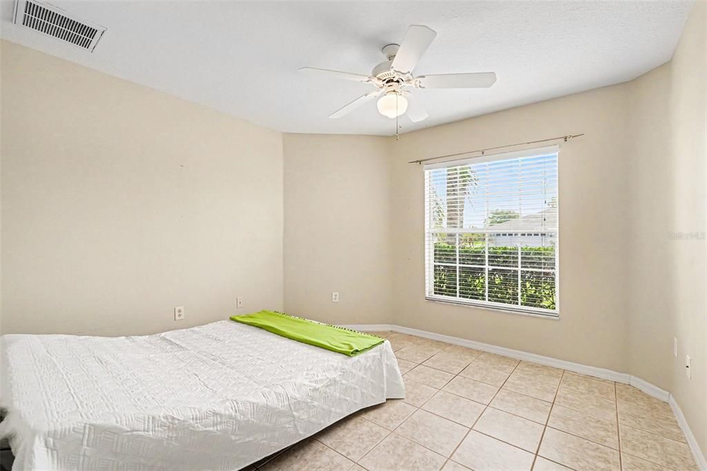 For Sale: $340,000 (2 beds, 2 baths, 1489 Square Feet)