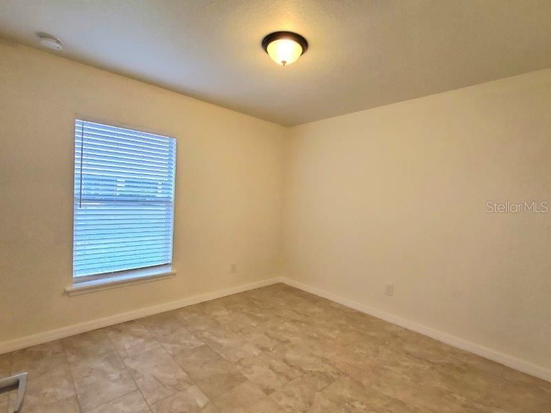 For Rent: $1,700 (3 beds, 2 baths, 1338 Square Feet)
