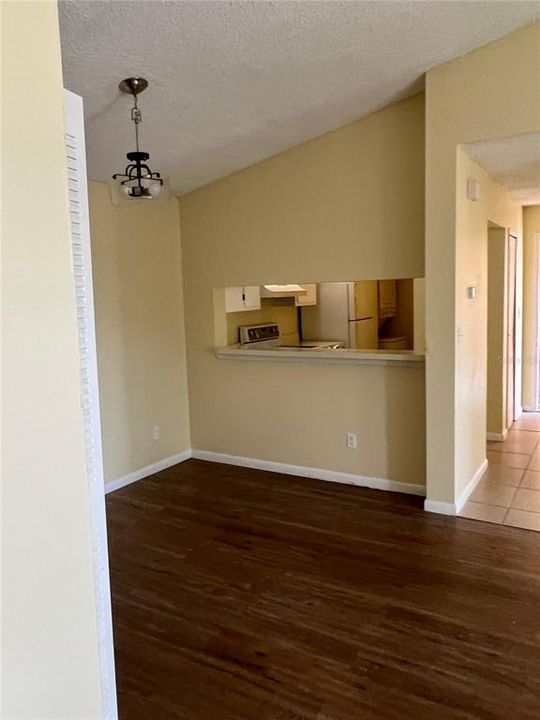 For Rent: $1,395 (2 beds, 2 baths, 1073 Square Feet)