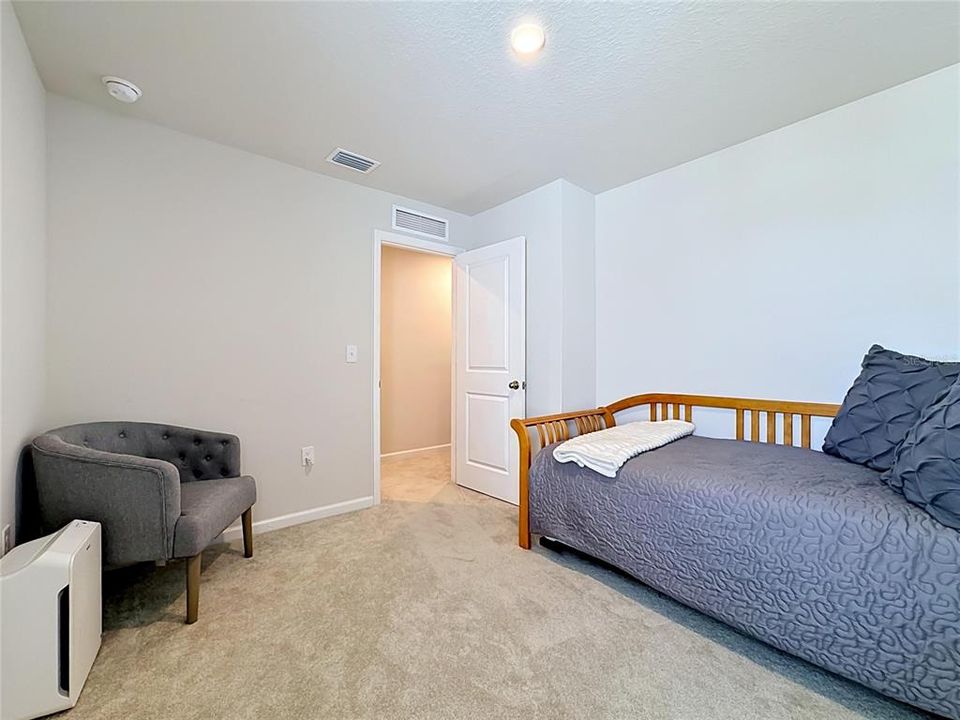 For Sale: $297,000 (3 beds, 2 baths, 1431 Square Feet)