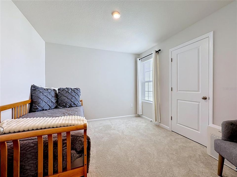 For Sale: $297,000 (3 beds, 2 baths, 1431 Square Feet)