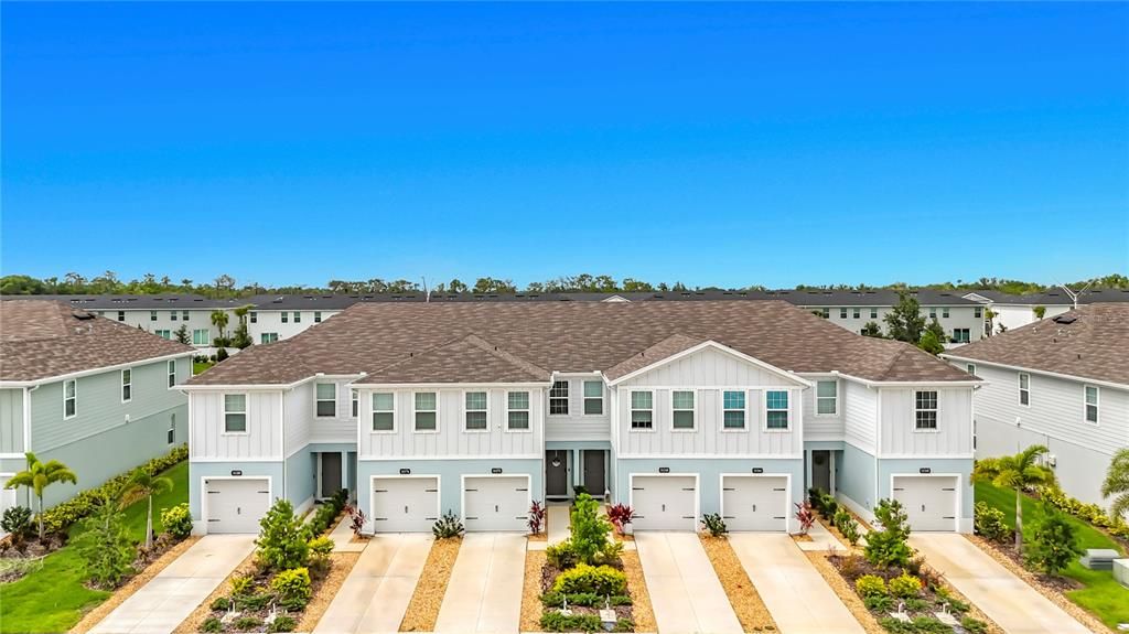 For Sale: $297,000 (3 beds, 2 baths, 1431 Square Feet)