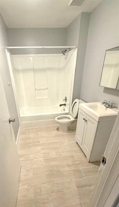 For Rent: $1,425 (2 beds, 1 baths, 650 Square Feet)