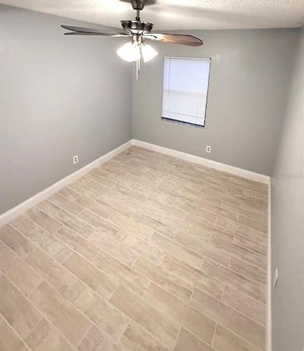 For Rent: $1,425 (2 beds, 1 baths, 650 Square Feet)
