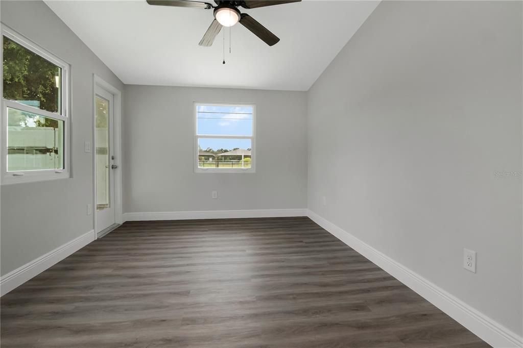En Venta: $399,999 (3 camas, 2 baños, 1576 Pies cuadrados)