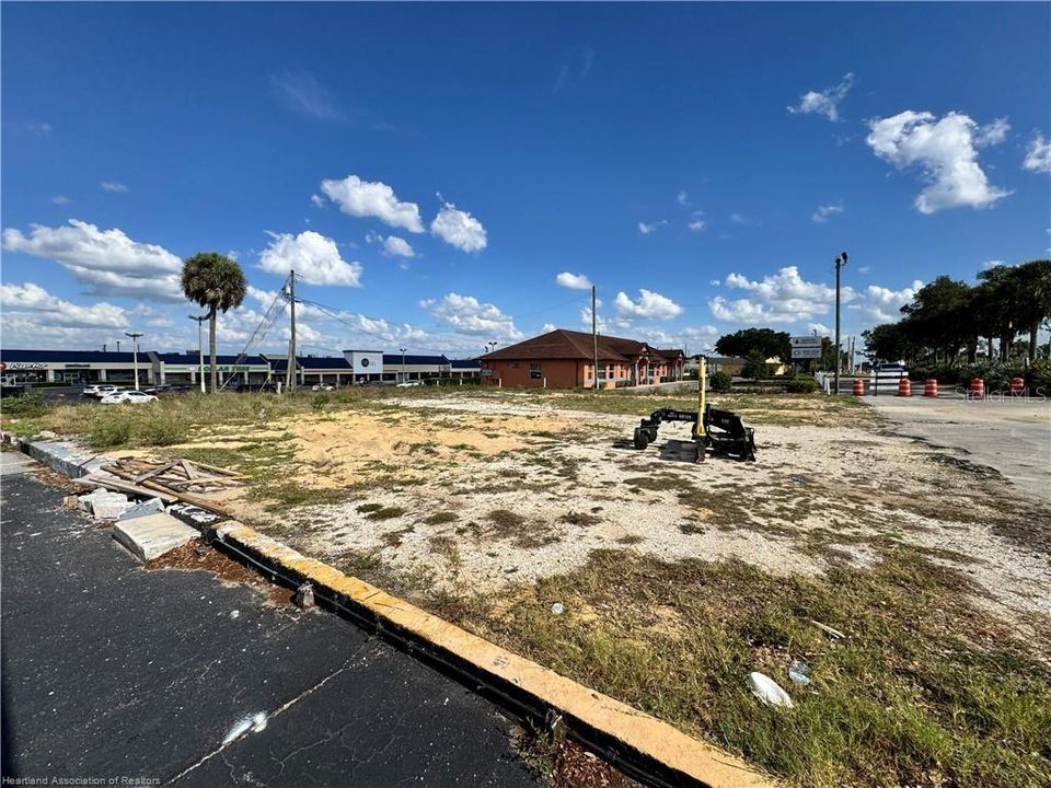 En Venta: $499,900 (0.28 acres)