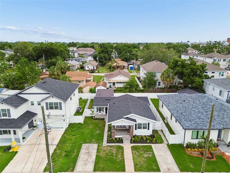 En Venta: $785,000 (4 camas, 0 baños, 1596 Pies cuadrados)