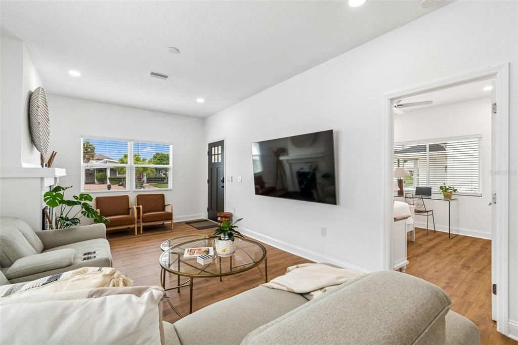En Venta: $785,000 (4 camas, 0 baños, 1596 Pies cuadrados)