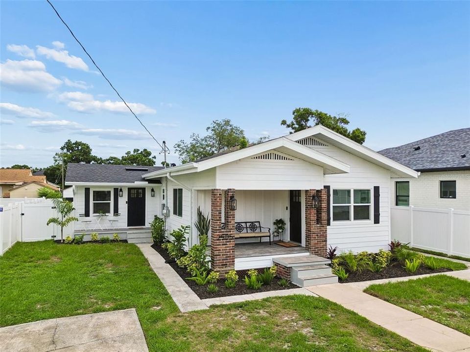 En Venta: $785,000 (4 camas, 0 baños, 1596 Pies cuadrados)