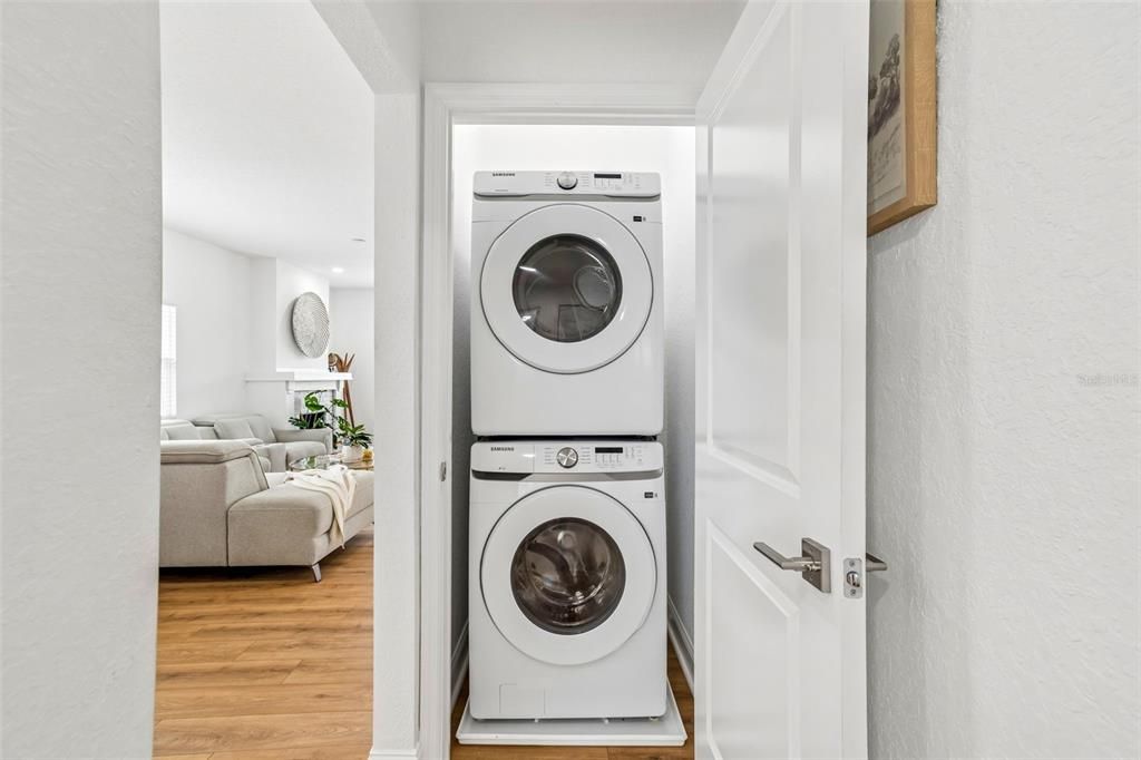 En Venta: $785,000 (4 camas, 0 baños, 1596 Pies cuadrados)