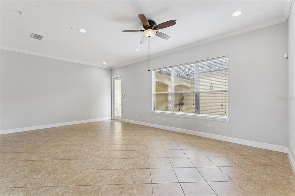 Active With Contract: $490,000 (3 beds, 2 baths, 1870 Square Feet)