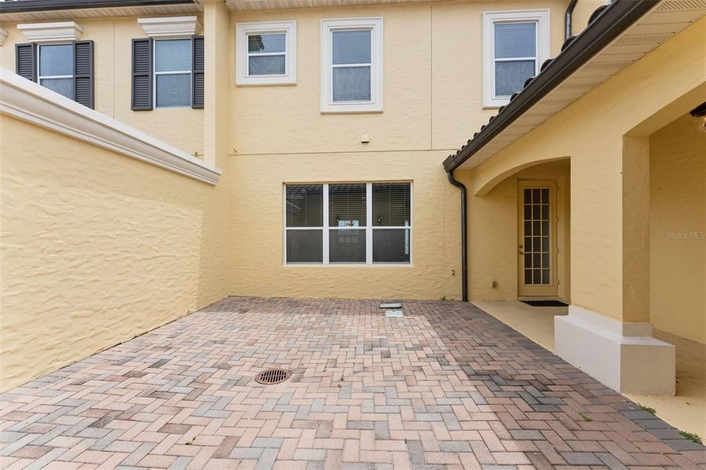 Active With Contract: $490,000 (3 beds, 2 baths, 1870 Square Feet)