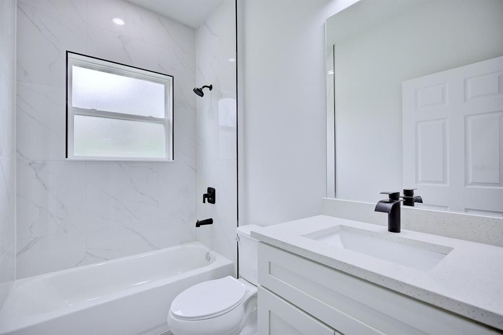For Sale: $309,900 (3 beds, 2 baths, 1529 Square Feet)