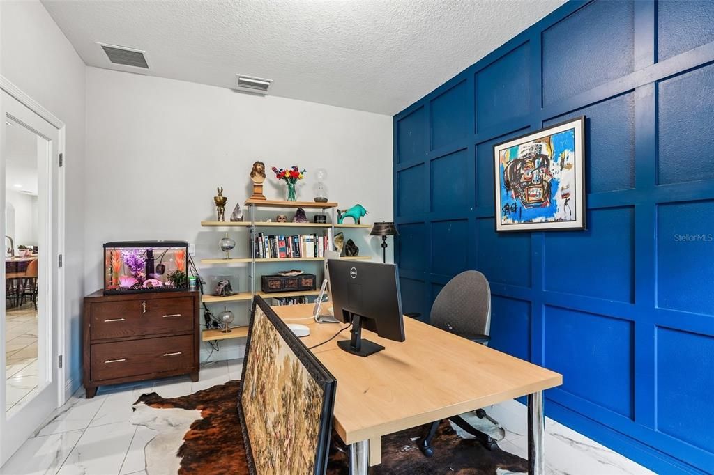 For Sale: $860,000 (6 beds, 4 baths, 3336 Square Feet)