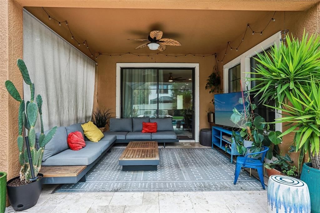 For Sale: $860,000 (6 beds, 4 baths, 3336 Square Feet)