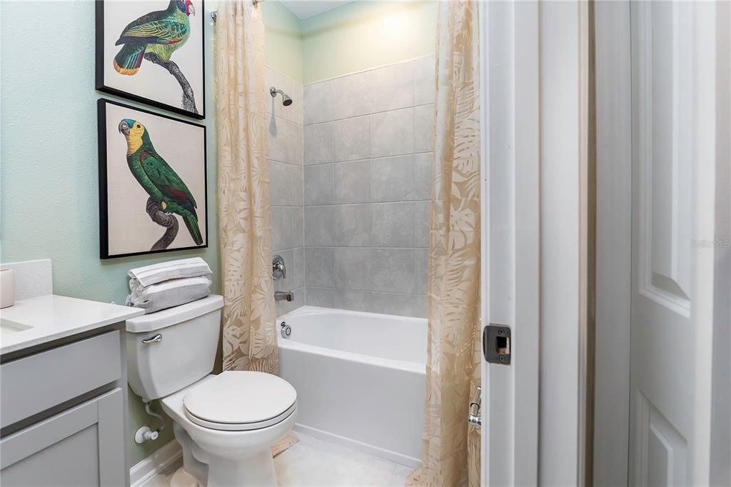 For Sale: $271,720 (3 beds, 2 baths, 1834 Square Feet)