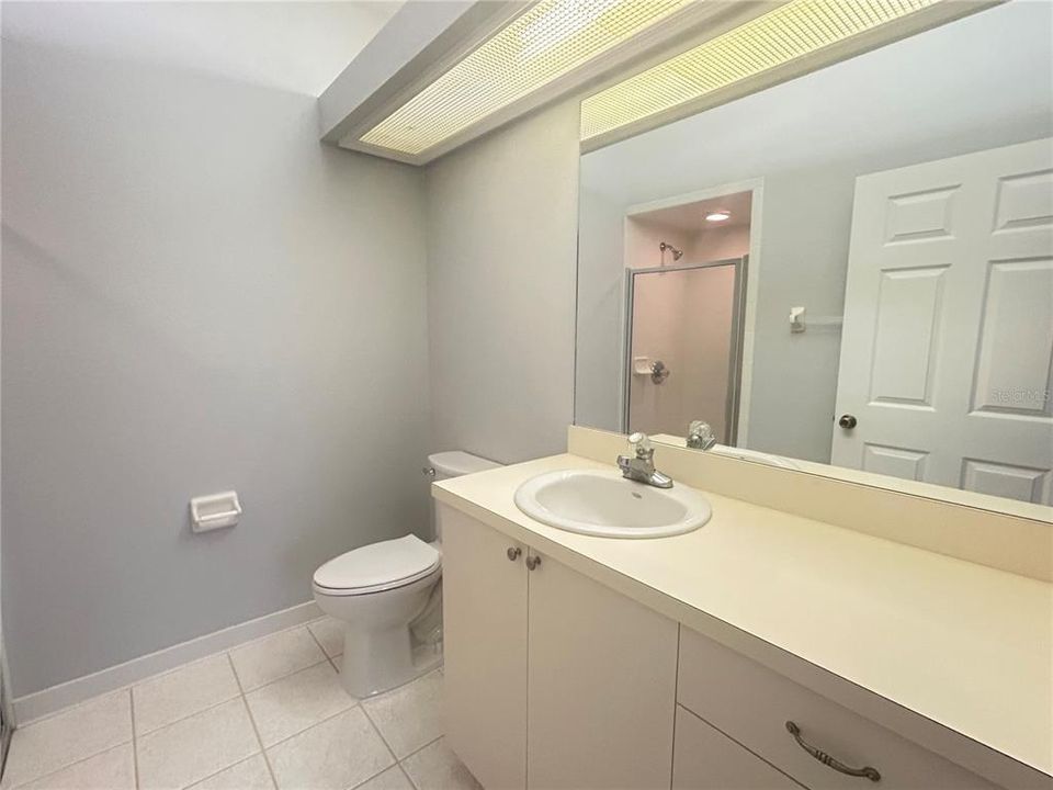 For Rent: $1,450 (2 beds, 2 baths, 1017 Square Feet)