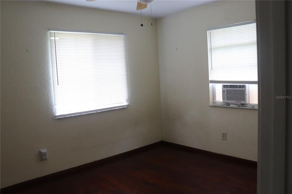 En Venta: $335,000 (3 camas, 2 baños, 1620 Pies cuadrados)