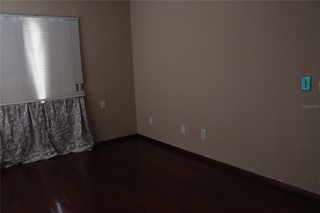 En Venta: $335,000 (3 camas, 2 baños, 1620 Pies cuadrados)