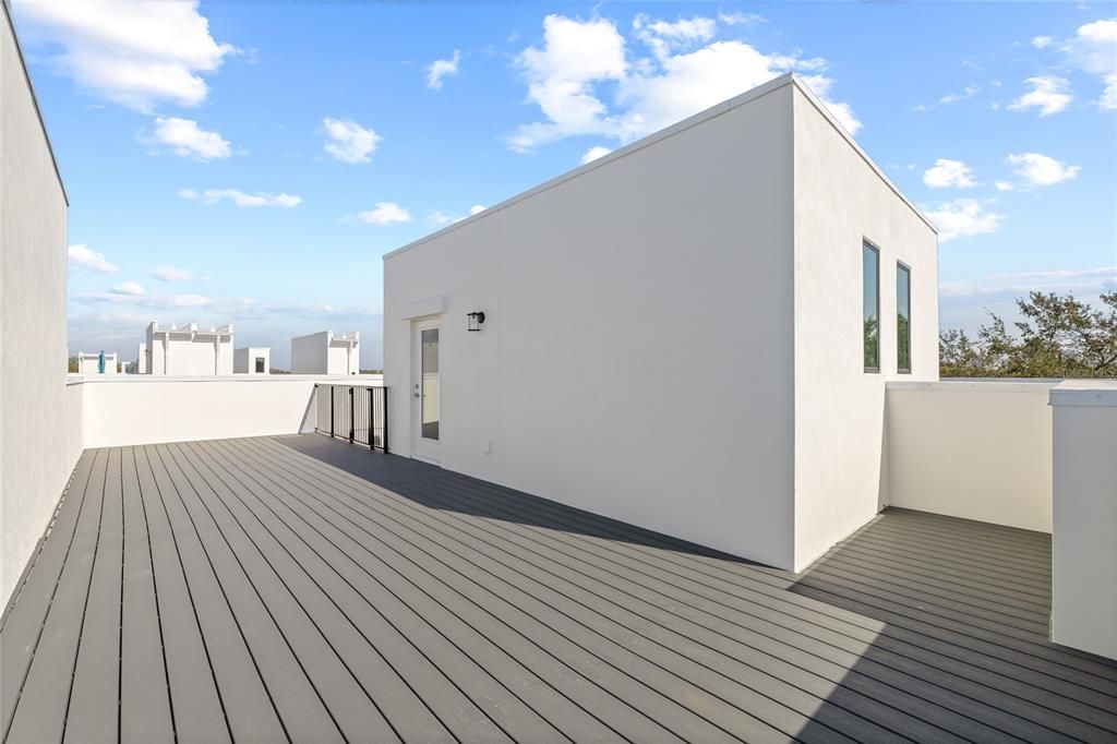 На продажу: $699,900 (3 спален, 3 ванн, 2077 Квадратных фут)