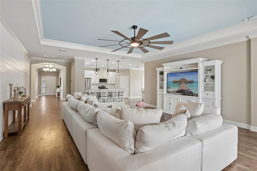 For Sale: $725,000 (4 beds, 3 baths, 2797 Square Feet)