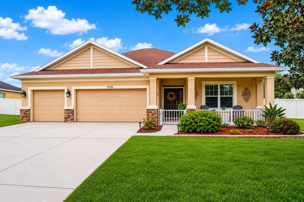 For Sale: $725,000 (4 beds, 3 baths, 2797 Square Feet)